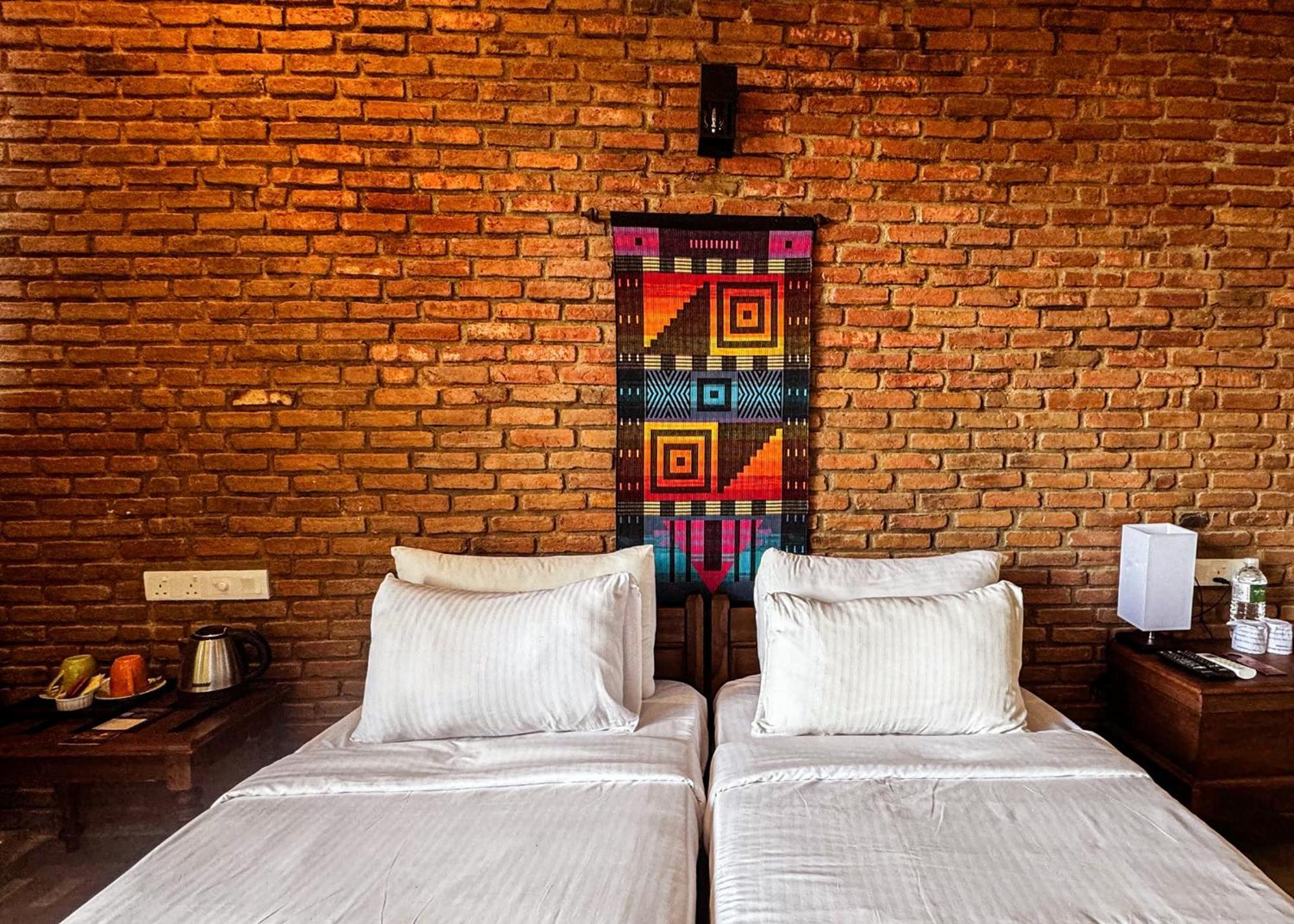 Ayur Ayur Resort & Ayurveda Retreat ネゴンボ エクステリア 写真