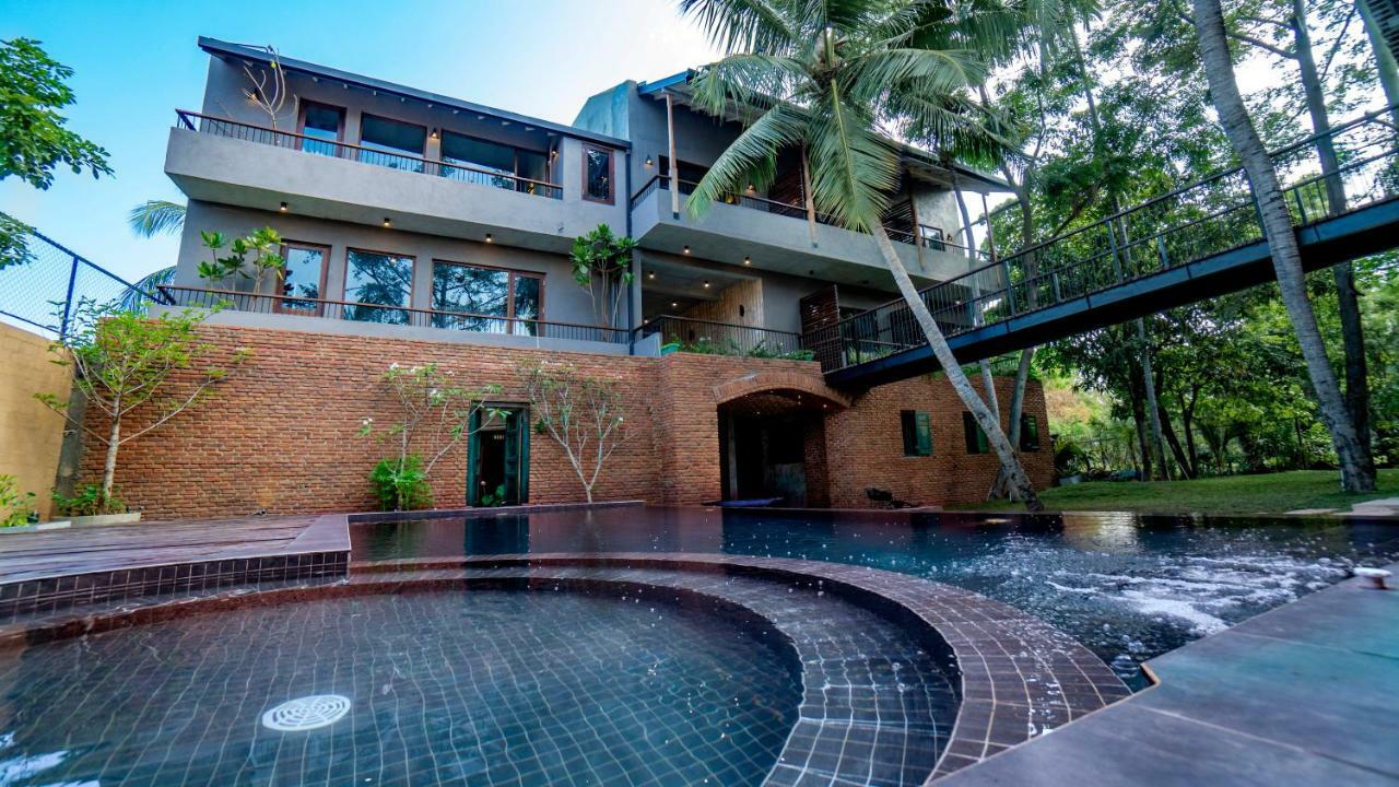 Ayur Ayur Resort & Ayurveda Retreat ネゴンボ エクステリア 写真